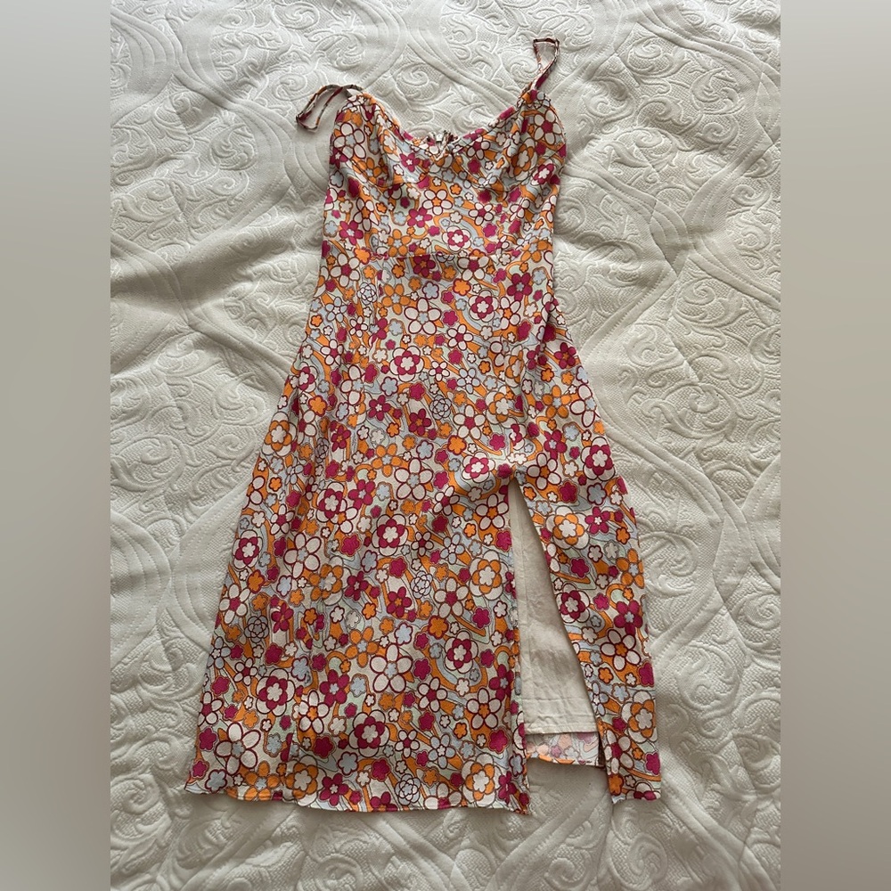 Viola midi dress